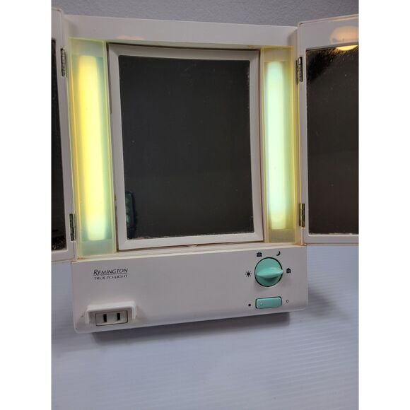 Remington True-to-Light LM 8 3 Way Lighted Make Up Table Mirror - Picture 1 of 5